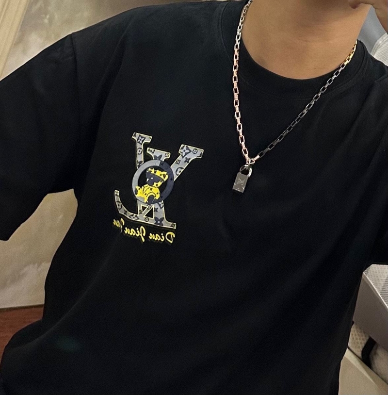 LV Necklaces